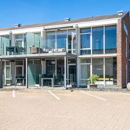 5 Star In Apartamento Ringkøbing